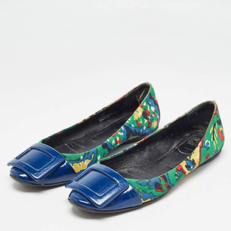 Pre Owned Roger Vivier Multicolor Printed Canvas and Patent Gommette Ballet Flats Size 36