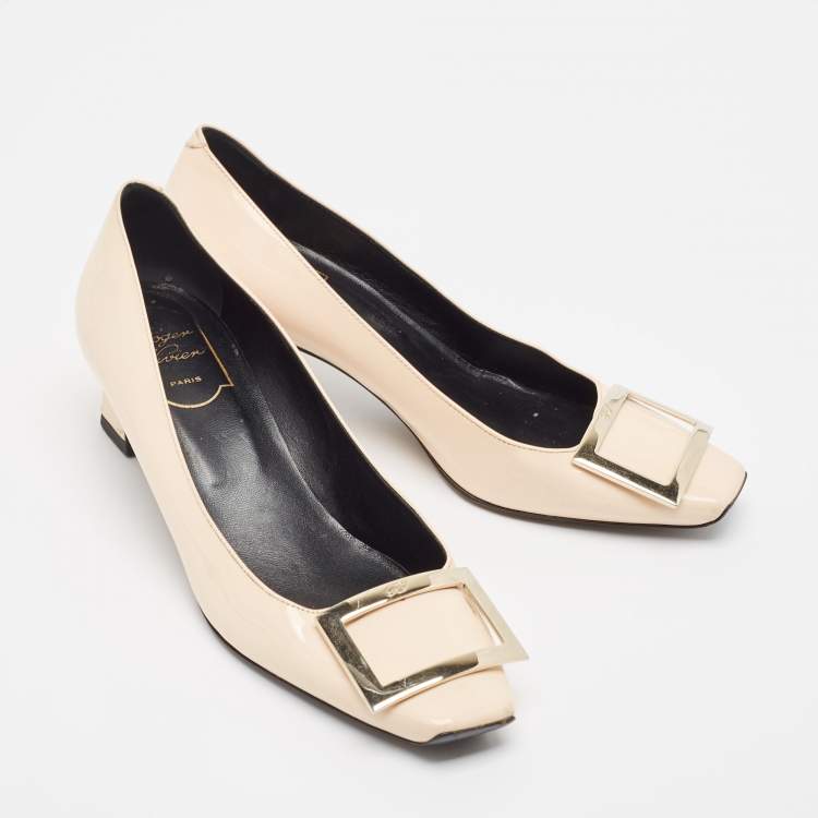 Pre Owned Roger Vivier Cream Patent Leather Belle Vivier Block Heel Pumps Size 38