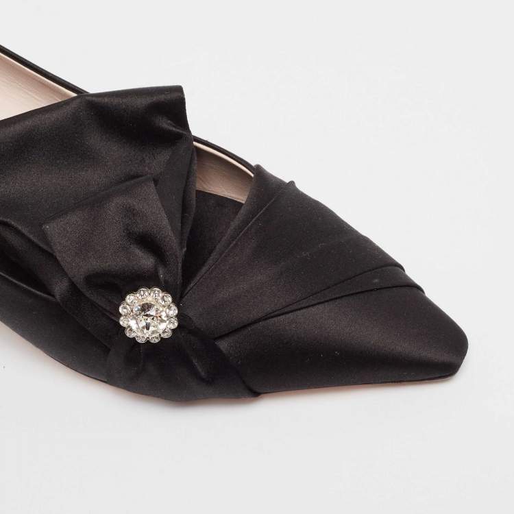 Pre Owned Roger Vivier Black Satin Crystals Embellished Bow Pumps Size 39