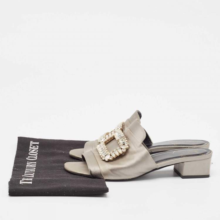 Pre Owned Roger Vivier Grey Satin Crystal Embellished Slide Sandals Size 38
