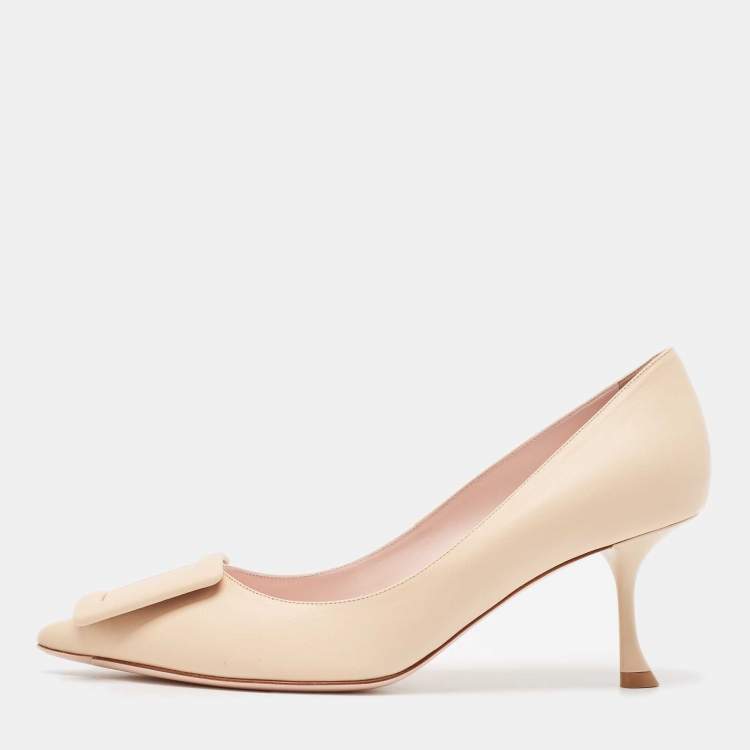 Pre Owned Roger Vivier Beige Leather Viv' in the city Pointed Toe Pumps Size 39