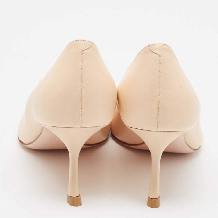 Pre Owned Roger Vivier Beige Leather Viv' in the city Pointed Toe Pumps Size 39