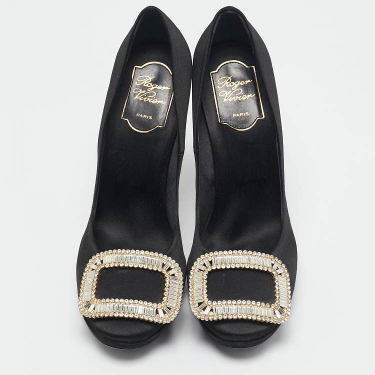 Pre Owned Roger Vivier Black Satin Crystal Embellished Trompette Pumps Size 38 