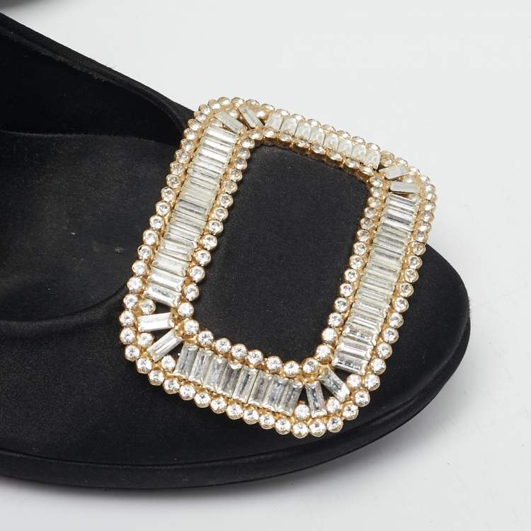 Pre Owned Roger Vivier Black Satin Crystal Embellished Trompette Pumps Size 38 