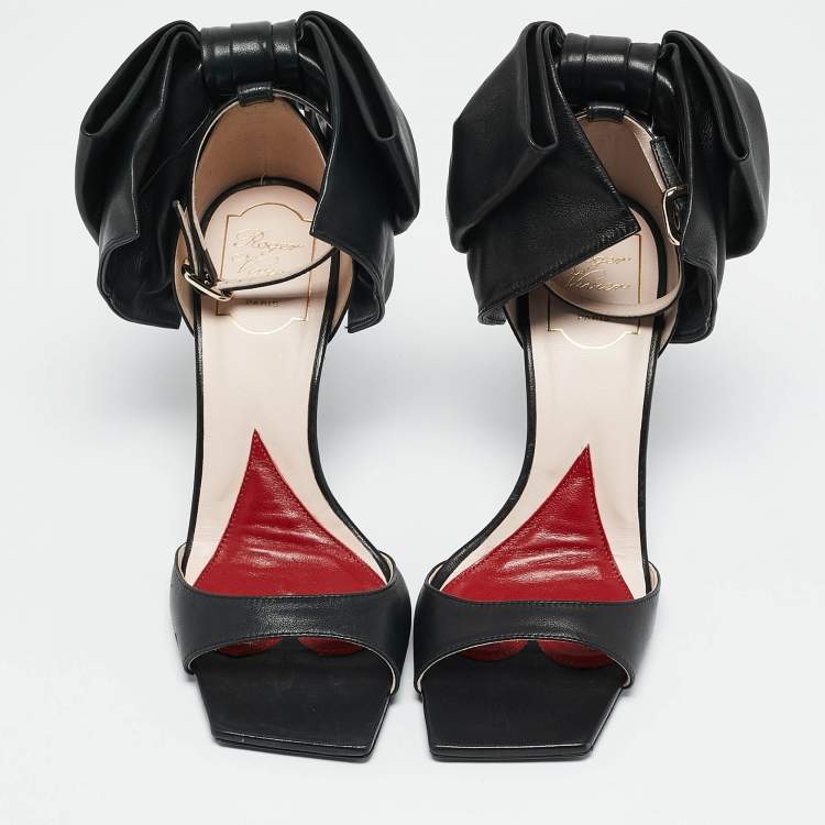 Pre Owned Roger Vivier Black Leather Vic Choc Bow Ankle Strap Sandals Size 38