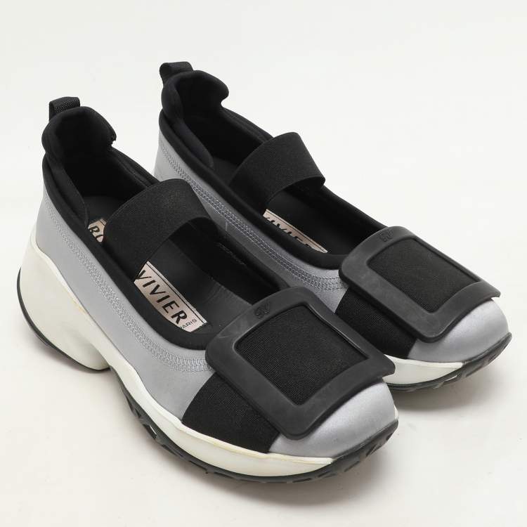 Pre Owned Roger Vivier Blue/Black Satin Embellished Slip On Sneakers Size 37