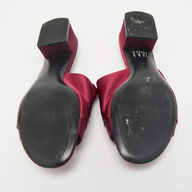 Pre Owned Roger Vivier Burgundy Satin Crystal Embellished Slide Sandals Size 38