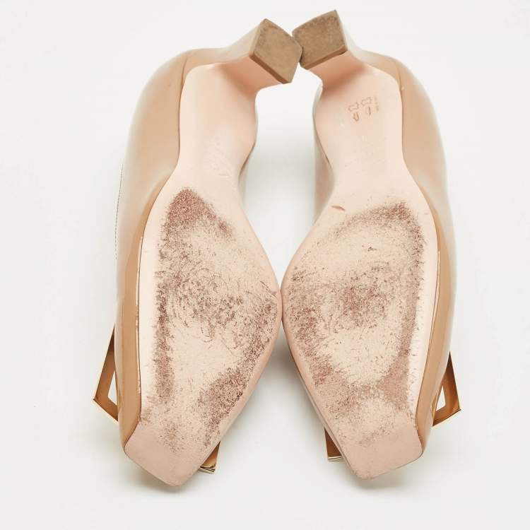 Pre Owned Roger Vivier Light Brown Patent Leather Trompette Pumps Size 37