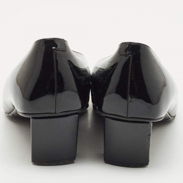 Pre Owned Roger Vivier Black Patent Leather Belle Vivier Pumps Size 36.5