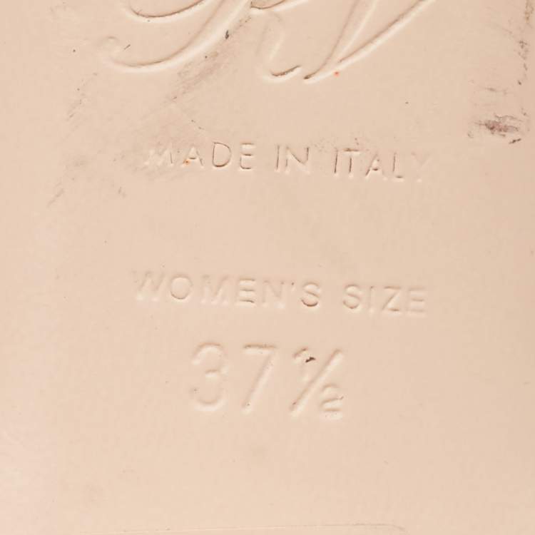 مملوكة مسبقًا Roger Vivier Cream Patent Leather Trompette Slingback Pumps Size 37.5