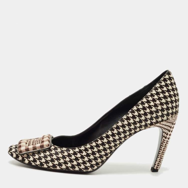 مملوكة مسبقًا Roger Vivier Brown/Cream Calf Hair Trompette Pumps Size 40