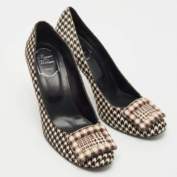 مملوكة مسبقًا Roger Vivier Brown/Cream Calf Hair Trompette Pumps Size 40