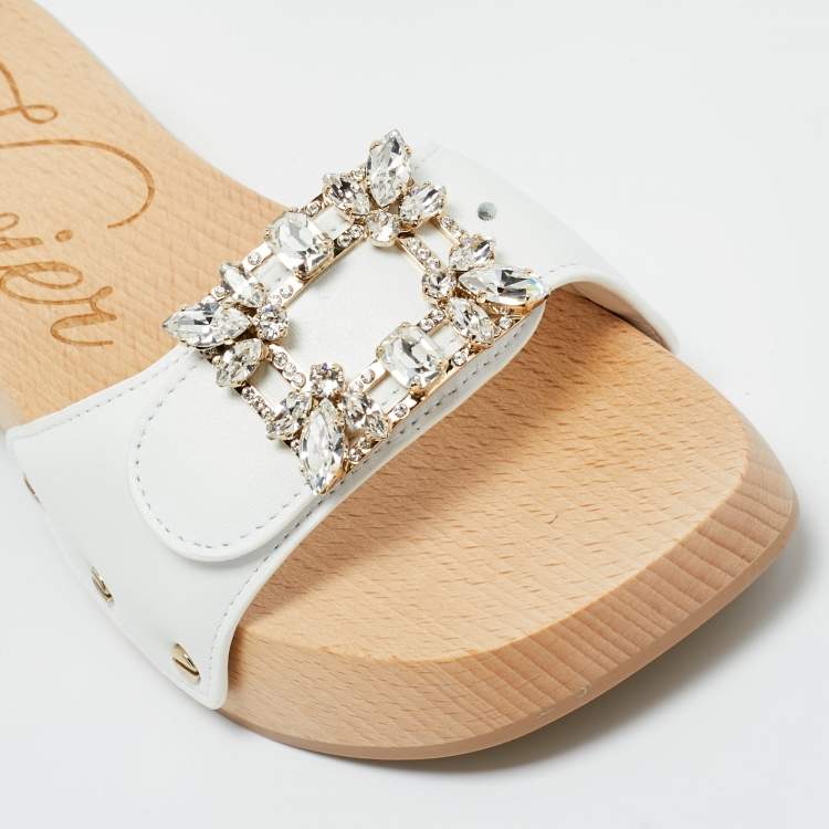 Pre Owned Roger Vivier White Leather Crystal Embellished Viv Clogs Size 34