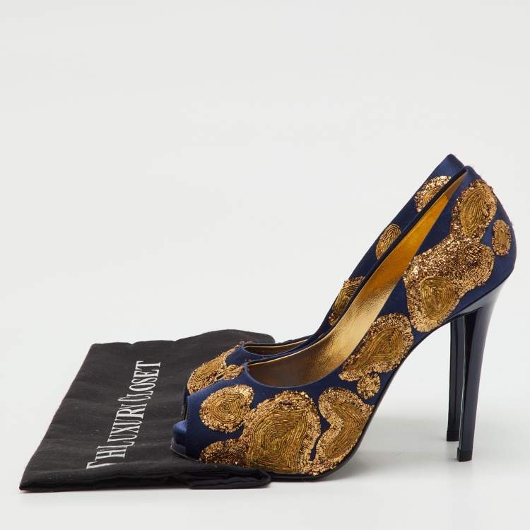 Pre Owned Roger Vivier Navy Blue/Gold Embroidered Satin Peep Toe Platform Pumps Size 36