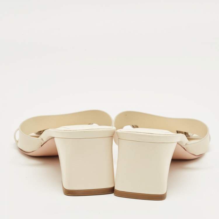 Pre Owned Roger Vivier Cream Leather Bikiviv Sandals Size 40.5