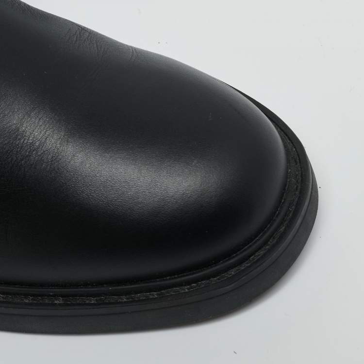 Pre Owned Roger Vivier Black Leather Buckle Ankle Length Boots Size 38