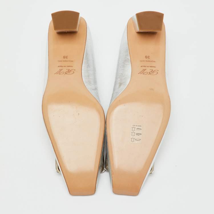 Pre Owned Roger Vivier Silver Metalic Leather Belle Vivier Pumps Size 39