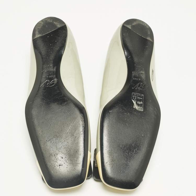 Pre Owned Roger Vivier Pastel Green/Yellow Patent Leather Square Cap Toe Ballet Flats Size 38.5