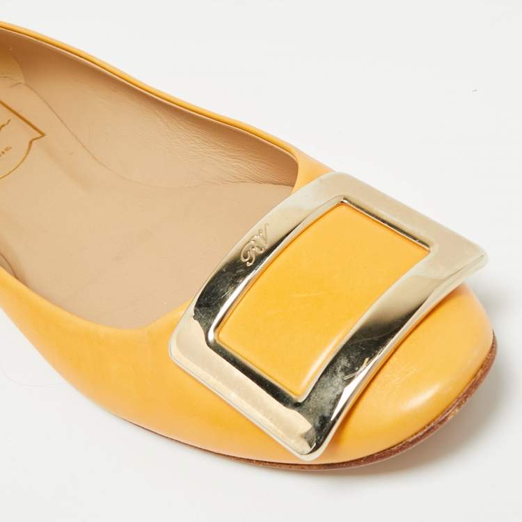 Pre Owned Roger Vivier Yellow Leather Trompette Ballet Flats Size 38.5