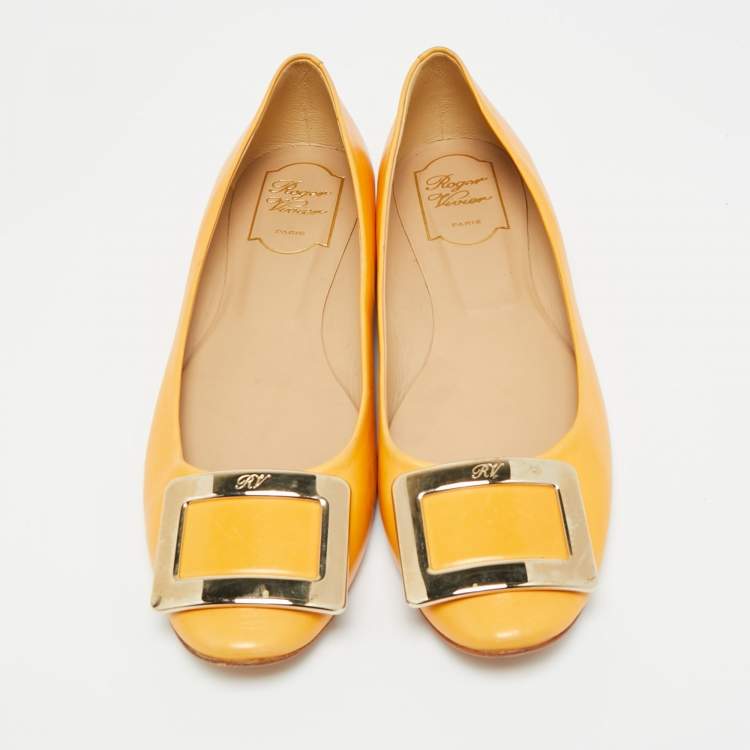 Pre Owned Roger Vivier Yellow Leather Trompette Ballet Flats Size 38.5