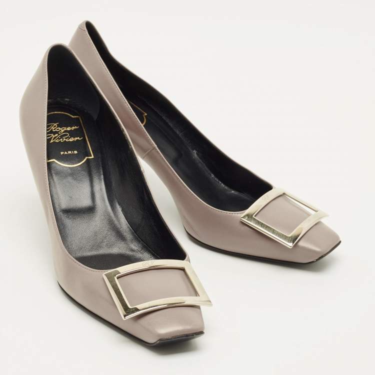 مملوكة مسبقًا Roger Vivier Belle Vivier Trompette Size 38.5 Grey Leather Pumps