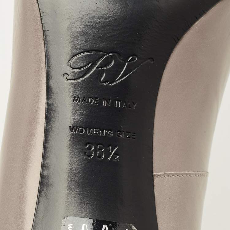 مملوكة مسبقًا Roger Vivier Belle Vivier Trompette Size 38.5 Grey Leather Pumps