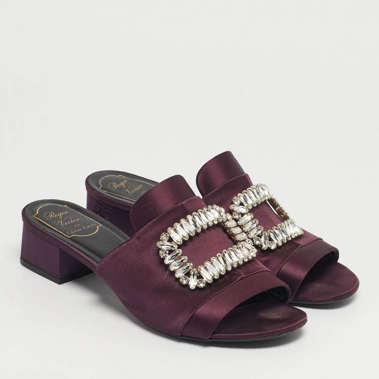 Pre Owned Roger Vivier Size 39 Purple Satin Crystal Embellished Slide Sandals