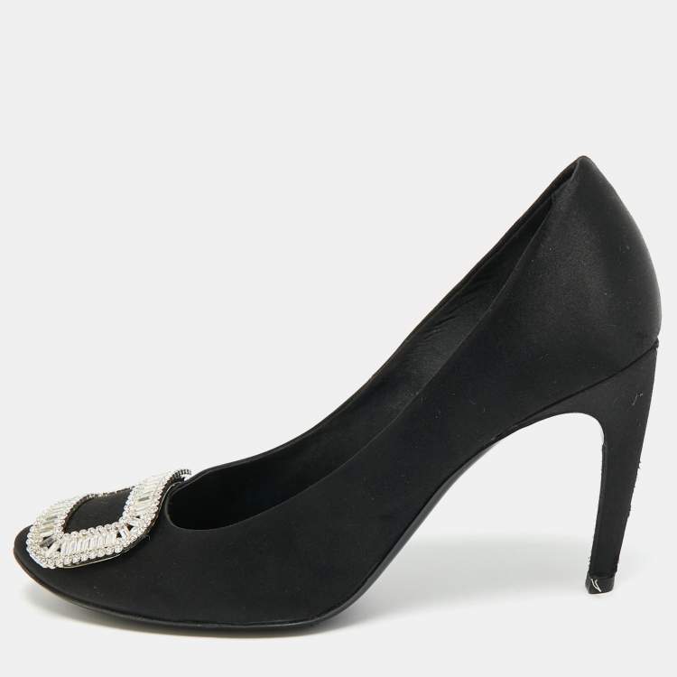 Pre Owned Roger Vivier Trompette Size 41 Black Satin Pumps