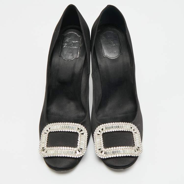 Pre Owned Roger Vivier Trompette Size 41 Black Satin Pumps