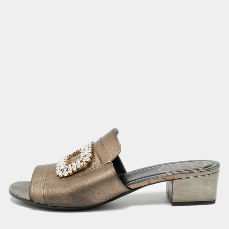 Pre Owned Roger Vivier Size 41 Metallic Bronze Leather Crystal Embellished Slide Sandals