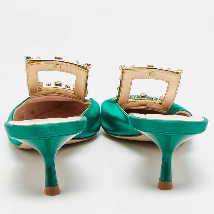 مملوكة مسبقًا Roger Vivier RV Broche Size 40 Green Satin Crystal Embellished Mules