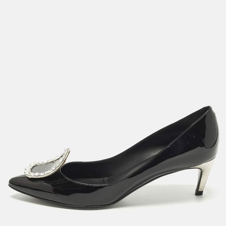 مملوكة مسبقًا Roger Vivier Sexy Choc Size 35 Black Patent Leather Pumps