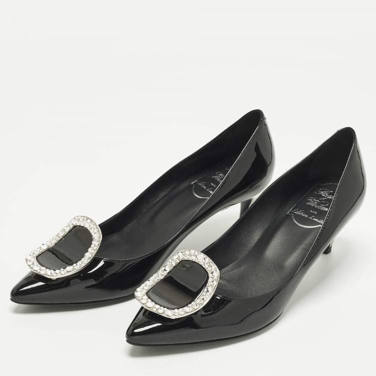 مملوكة مسبقًا Roger Vivier Sexy Choc Size 35 Black Patent Leather Pumps
