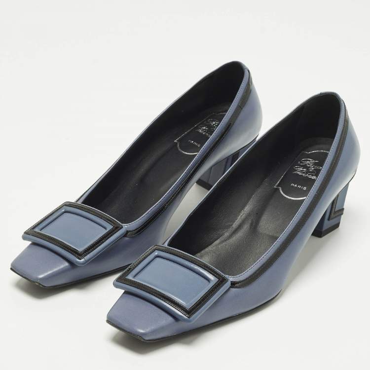 Pre Owned Roger Vivier Belle Size 35 Blue Patent and Leather Block Heel Pumps