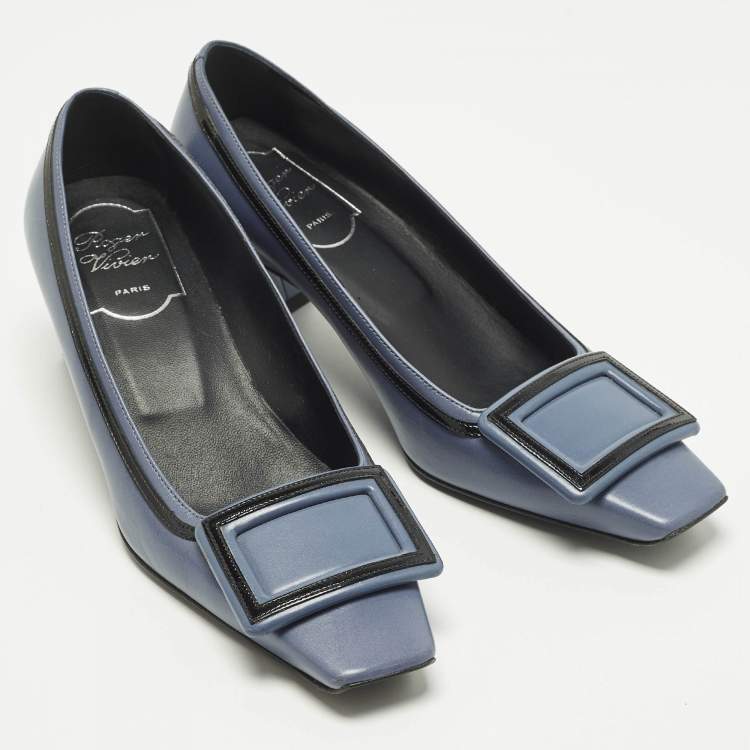 Pre Owned Roger Vivier Belle Size 35 Blue Patent and Leather Block Heel Pumps