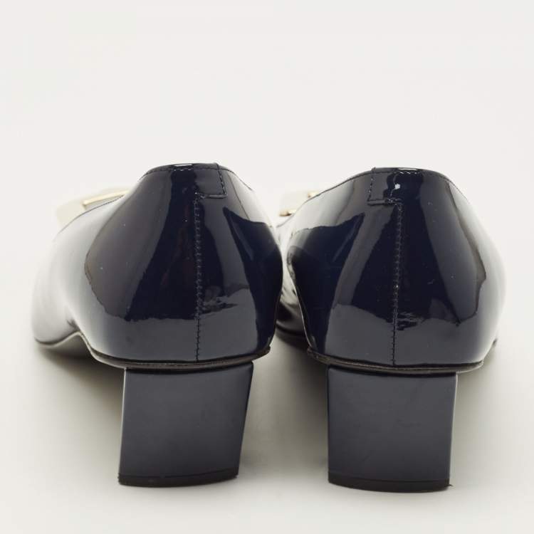Pre Owned Roger Vivier Belle Vivier Size 35.5 Navy Blue Patent Leather Block Heel Pumps