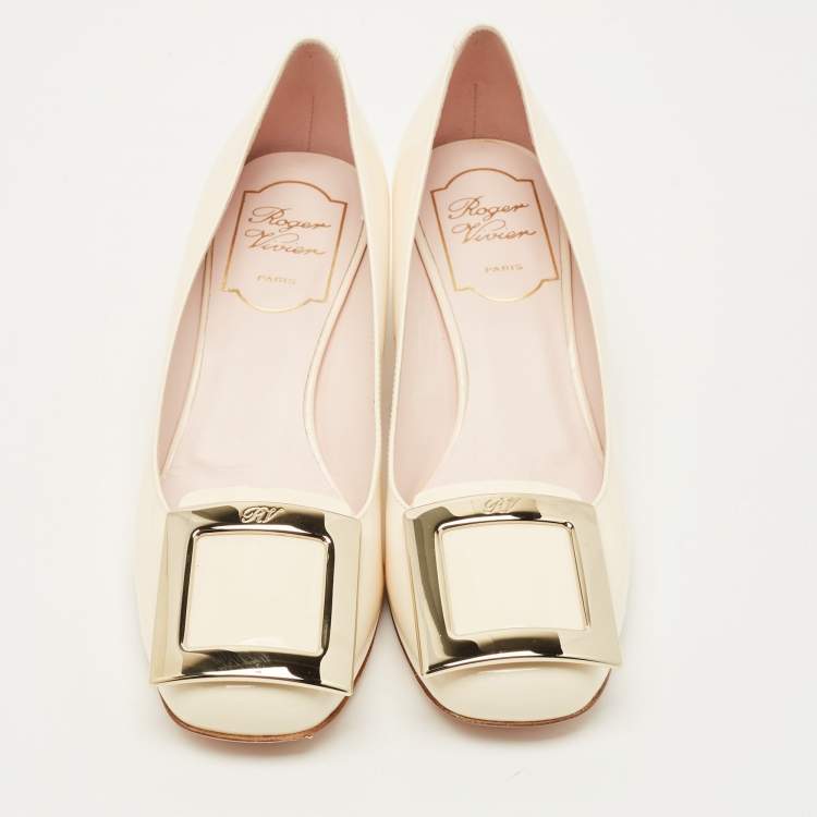 Pre Owned Roger Vivier Trompette Size 35.5 Cream Patent Leather Block Heel Pumps