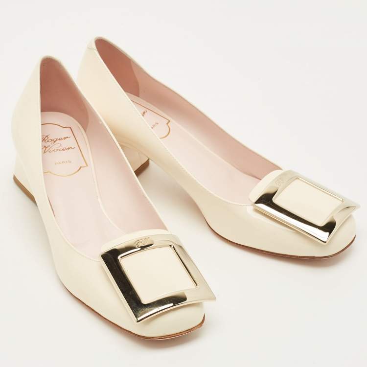 Pre Owned Roger Vivier Trompette Size 35.5 Cream Patent Leather Block Heel Pumps