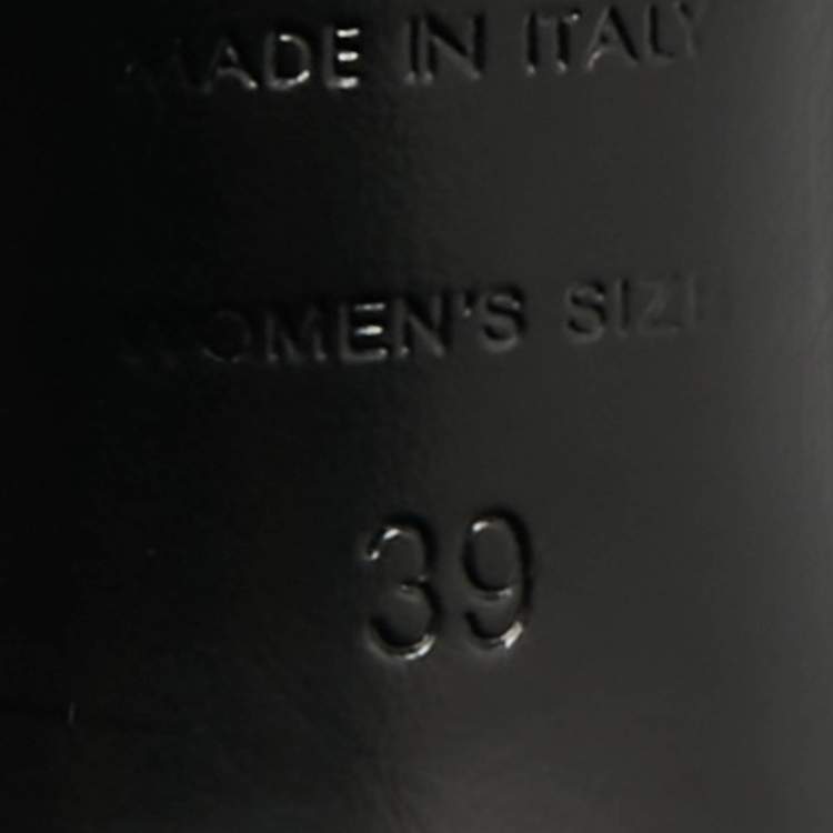 Pre Owned Roger Vivier Viv' Choc Size 39 Black Leather Ankle Strap Sandals