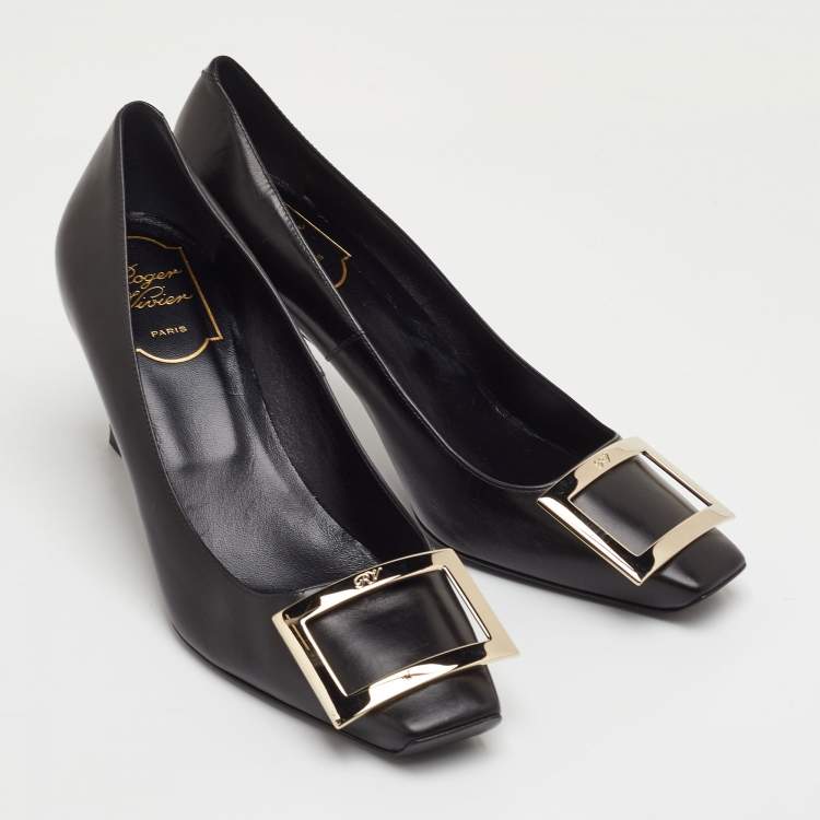 Pre Owned Roger Vivier Belle Vivier Trompette Size 37.5 Black Leather Pumps