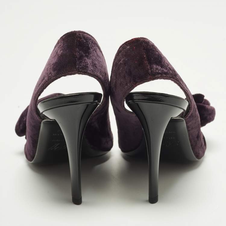 Pre Owned Roger Vivier Size 38.5 Purple Velvet Bow Open Toe Pumps