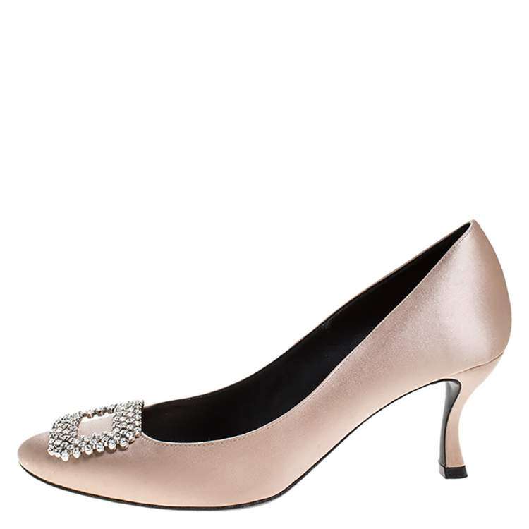 Pre Owned Roger Vivier Beige Satin Crystal Embellished Pumps Size 38