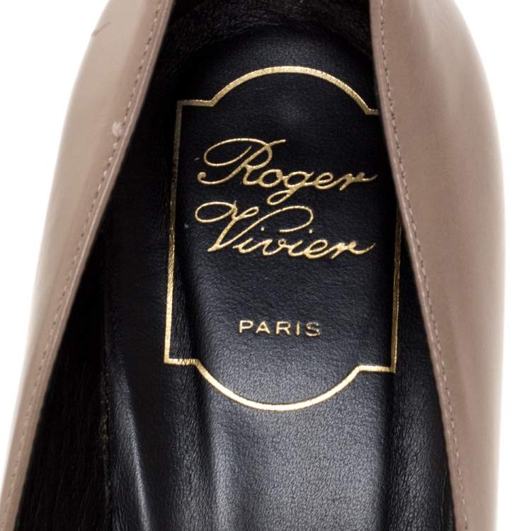 Pre Owned Roger Vivier Beige Leather Square Toe Pumps Size 40.5