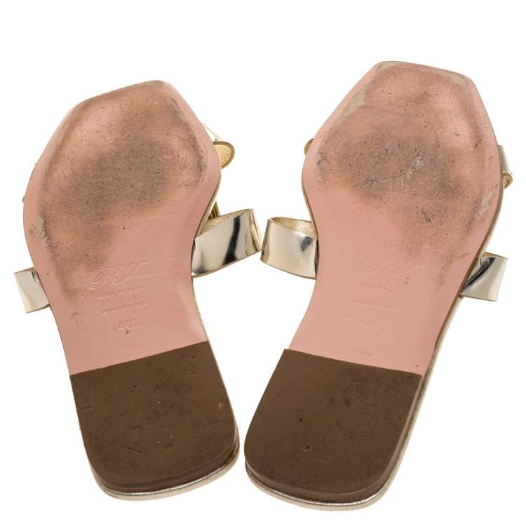 Pre Owned Roger Vivier Gold Leather Flat Slides Size 40.5 