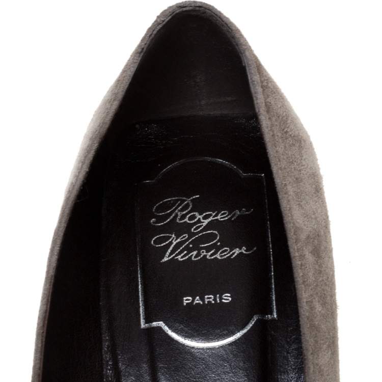 مملوكة مسبقًا Roger Vivier Grey Suede Leather Belle Pumps Size 36