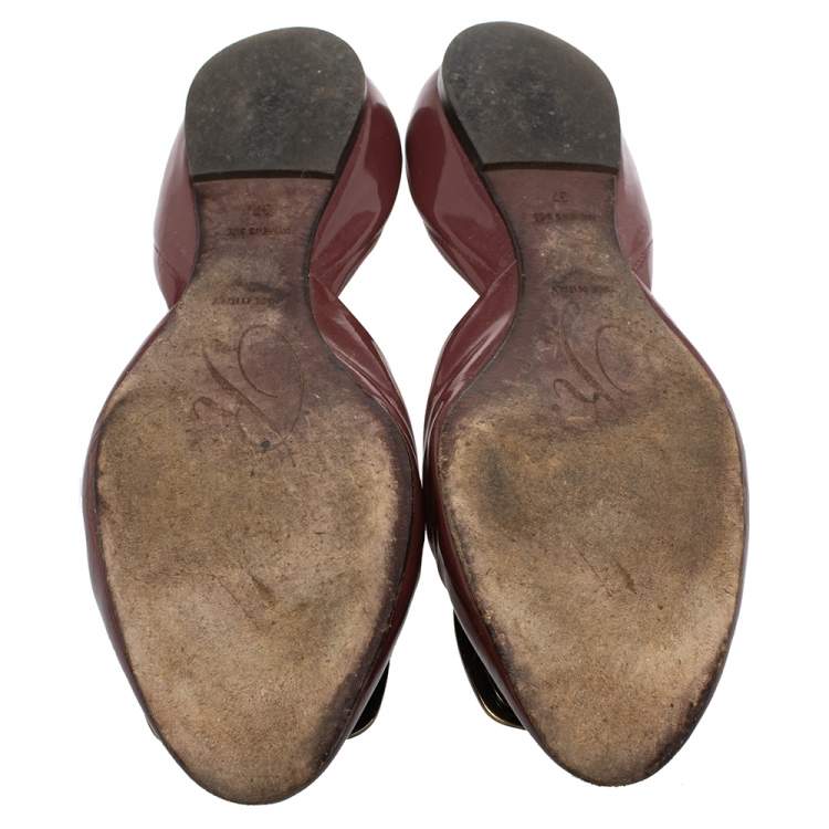 مملوكة مسبقًا Roger Vivier Burgundy Patent Chips Ballerina D'orsay Flats Size 37