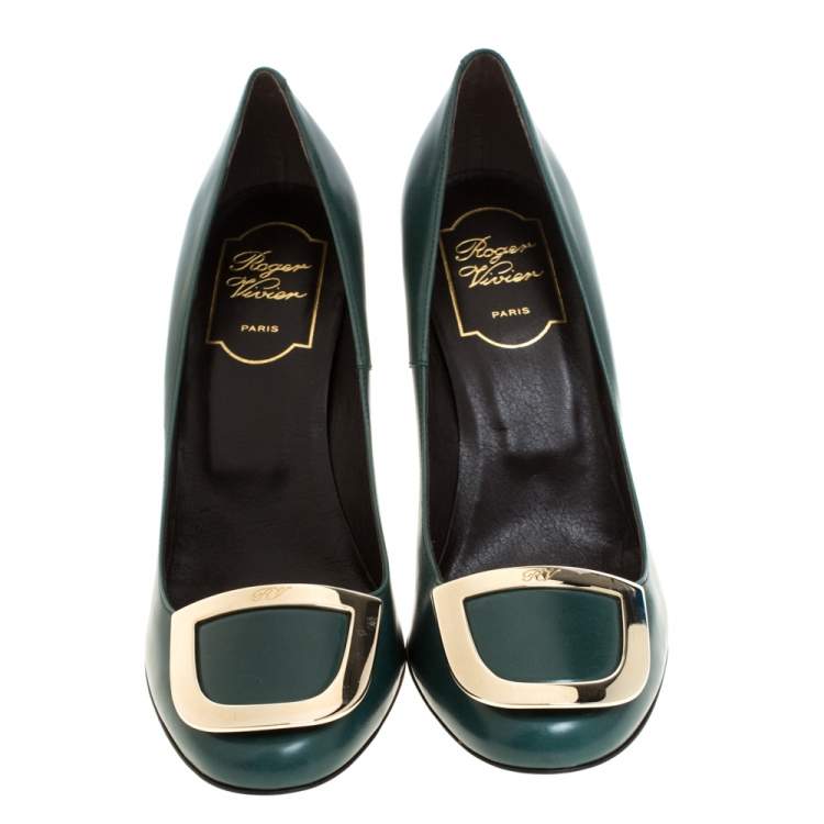 Pre Owned Roger Vivier Green Leather Trompette Pumps Size 37.5