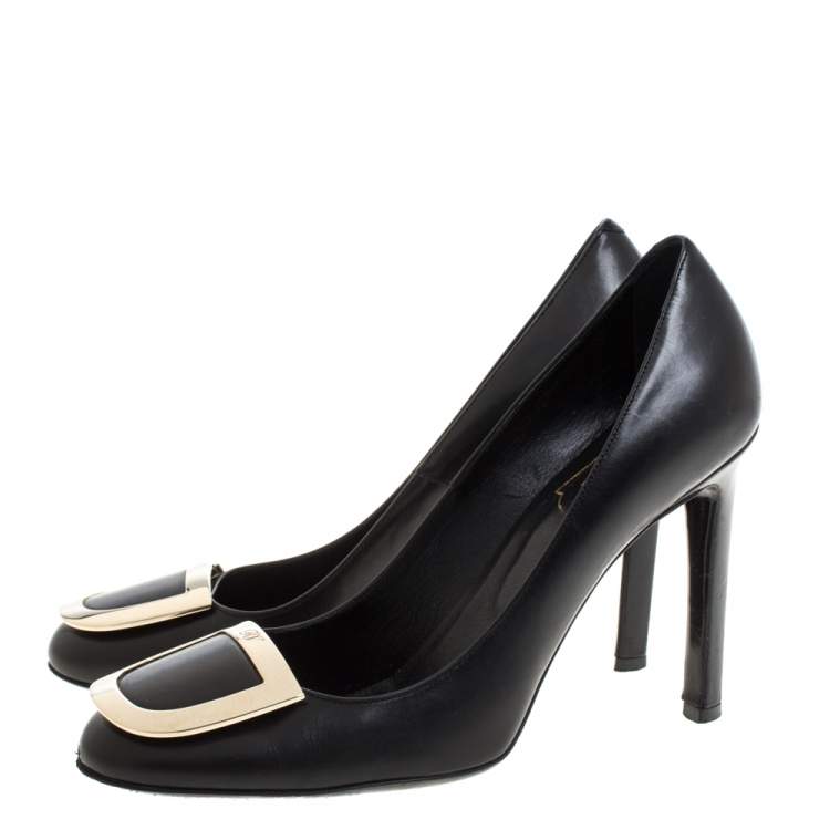 مملوكة مسبقًا Roger Vivier Black Leather Pumps Size 37.5