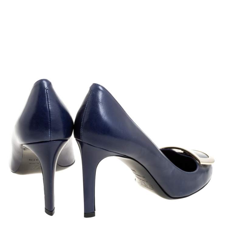 Pre Owned Roger Vivier Blue Leather Round Toe Pumps Size 38