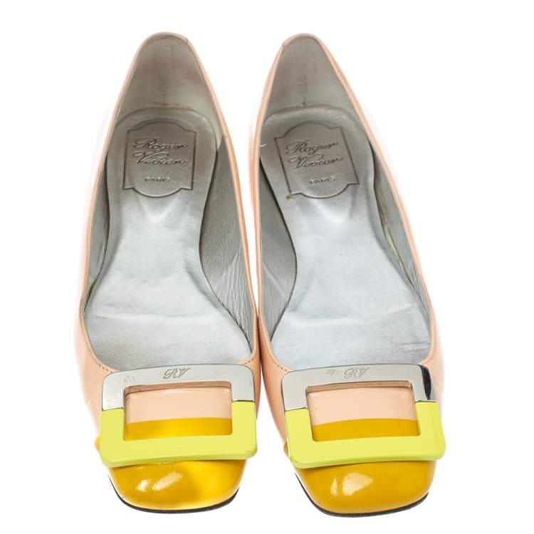 Pre Owned Roger Vivier Beige Patent Leather Buckle Detail Square Cap Toe Ballet Flats Size 37